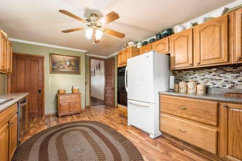 169 E Main St, Mount Sterling, OH 43143 photo 18