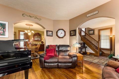 169 E Main St, Mount Sterling, OH 43143 photo 6