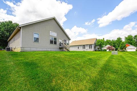 304 Woods Edge Loop, Pataskala, OH 43062 photo 10