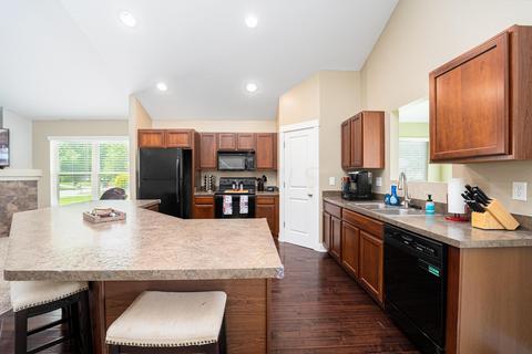 304 Woods Edge Loop, Pataskala, OH 43062 photo 31