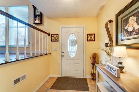 1747 Redcloud Dr, Powell, OH 43065 photo 4