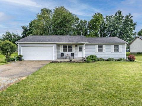 227 E Walnut St, Saint Paris, OH 43072 photo 2