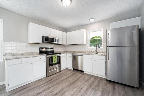220 W Mill St, Circleville, OH 43113 photo 6