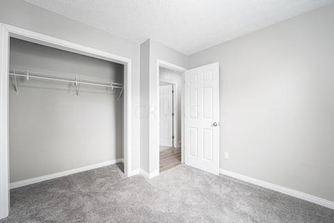 220 W Mill St, Circleville, OH 43113 photo 17