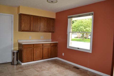 4885 Brannan Dr E, Springfield, OH 45502 photo 9
