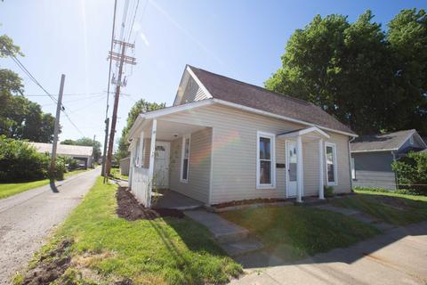 318 Abernathy Ave, Circleville, OH 43113 photo 2