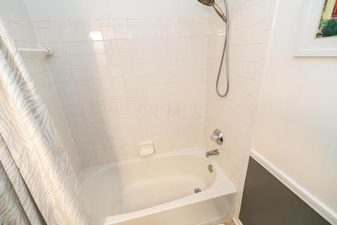 1323 Kellerman Ct, Columbus, OH 43228 photo 26