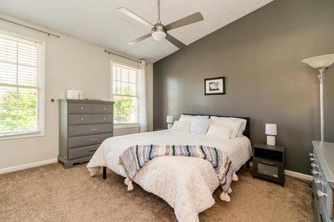 1323 Kellerman Ct, Columbus, OH 43228 photo 7