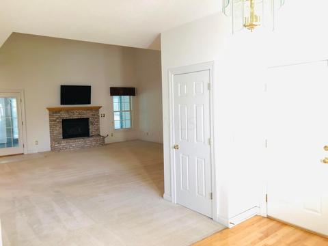 342 Patrick Dr N, Newark, OH 43055 photo 3