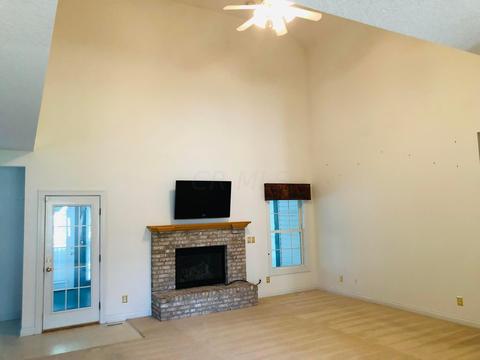 342 Patrick Dr N, Newark, OH 43055 photo 5