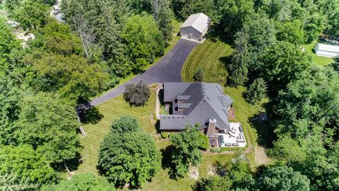 3535 Moorefield Rd, Springfield, OH 45502 photo 3