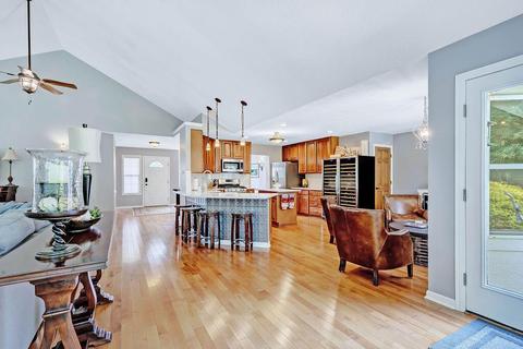 7777 High Wind Dr, Powell, OH 43065 photo 2