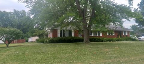 411 E Lima Ave, Ada, OH 45810 photo 2