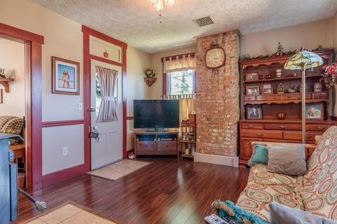 25784 Shoemaker Rd, Circleville, OH 43113 photo 5