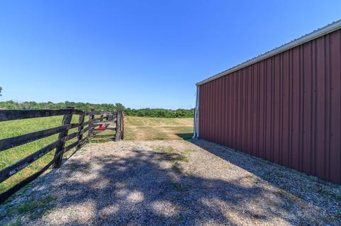 25784 Shoemaker Rd, Circleville, OH 43113 photo 44