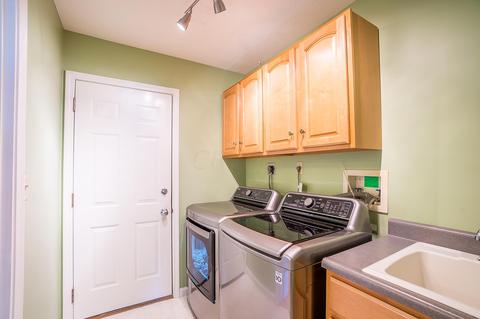 155 Hampton Pl, Troy, OH 45373 photo 9