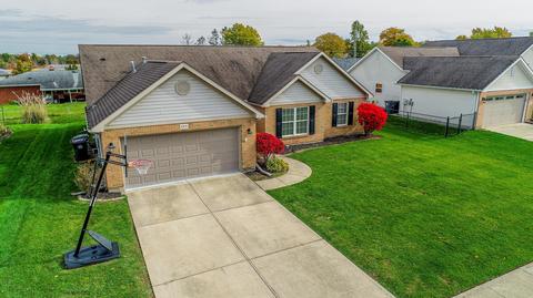 155 Hampton Pl, Troy, OH 45373 photo 2