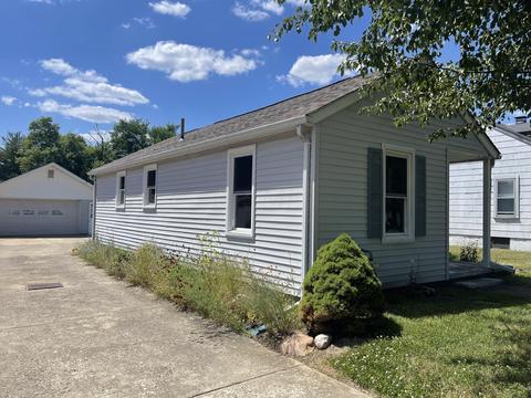 885 Alta Rd, Springfield, OH 45503 photo 2