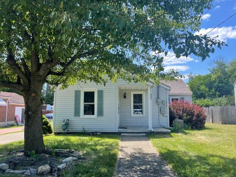 885 Alta Rd, Springfield, OH 45503 photo 1