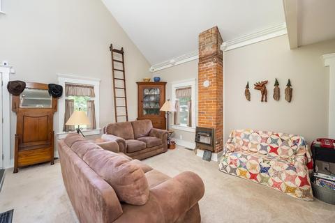 320 S Main St, Prospect, OH 43342 photo 19