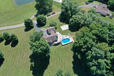 401 Echo Dr, Newark, OH 43055 photo 8