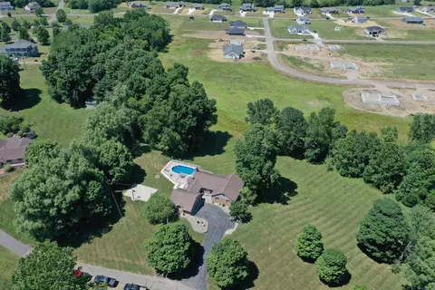 401 Echo Dr, Newark, OH 43055 photo 11