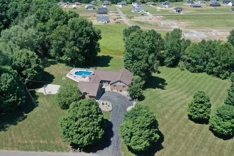 401 Echo Dr, Newark, OH 43055 photo 9