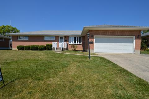 5227 Stoneridge Dr, Springfield, OH 45503 photo 2