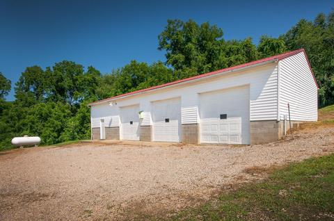 1933 N Branch Rd, Dresden, OH 43821 photo 4