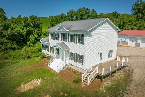 1933 N Branch Rd, Dresden, OH 43821 photo 8