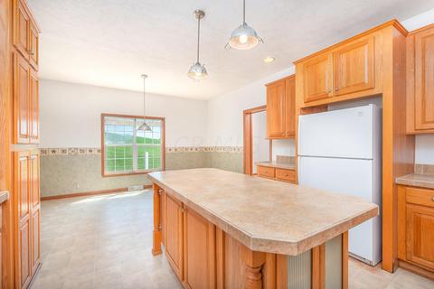 1933 N Branch Rd, Dresden, OH 43821 photo 11