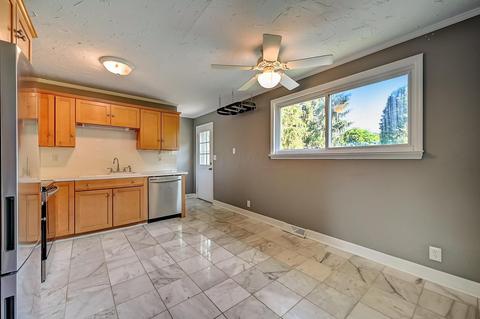 162 Quaker Rd, Heath, OH 43056 photo 5