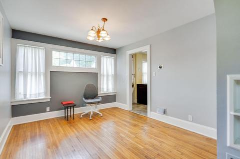 372 E Kelso Rd, Columbus, OH 43202 photo 8