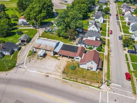 169 Town St, Circleville, OH 43113 photo 3