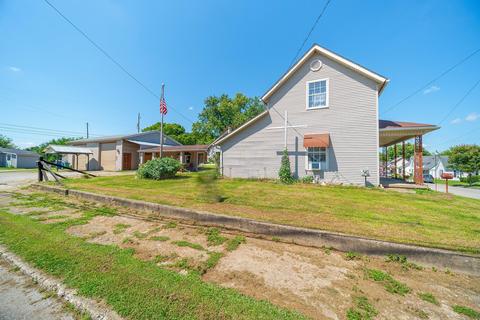 169 Town St, Circleville, OH 43113 photo 17