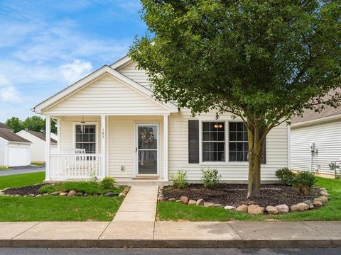 185 Bartlett St, Delaware, OH 43015 photo 1