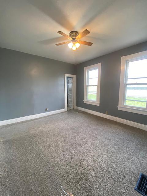 24 E Saint Clair St, Newark, OH 43055 photo 9