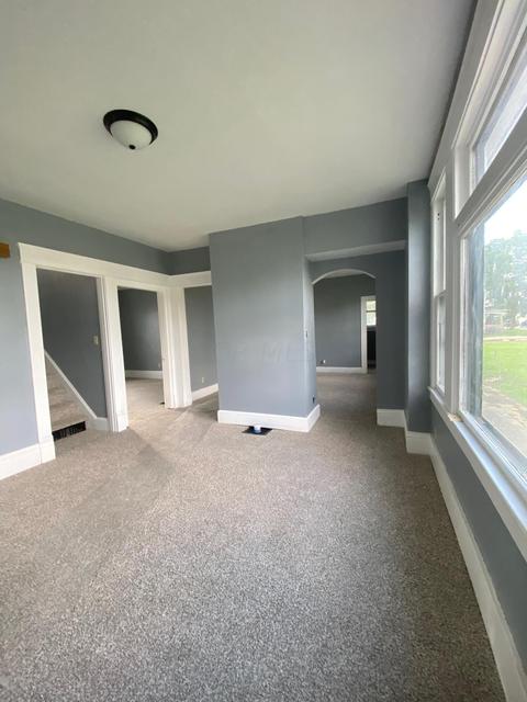 24 E Saint Clair St, Newark, OH 43055 photo 7