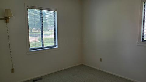 3128 Bristol Dr, Springfield, OH 45503 photo 6