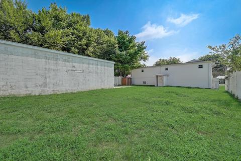 365 Brown St, Circleville, OH 43113 photo 8