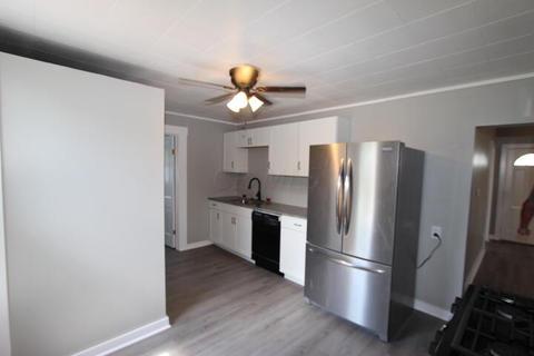 718 Maplewood Ave, Circleville, OH 43113 photo 11