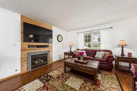 332 Belfry Ln, Galloway, OH 43119 photo 7