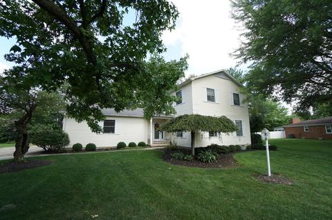 562 Sycamore Dr, Circleville, OH 43113 photo 1