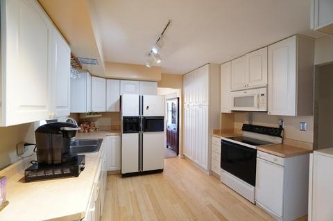562 Sycamore Dr, Circleville, OH 43113 photo 4