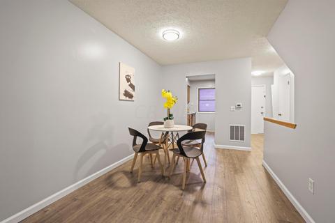 2891 Timber Range Ct, Columbus, OH 43231 photo 9