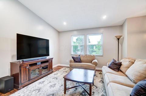 3200 Heatherside Dr, Dublin, OH 43017 photo 9