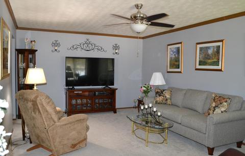 4887 Brannan Dr E, Springfield, OH 45502 photo 4