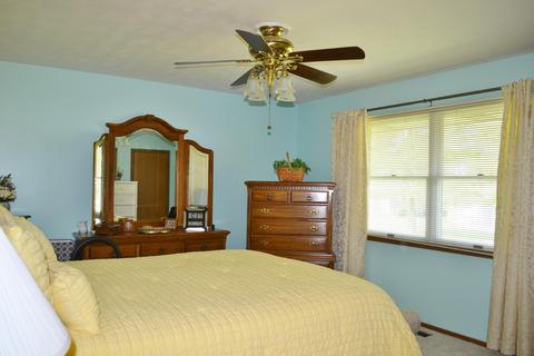 4887 Brannan Dr E, Springfield, OH 45502 photo 11