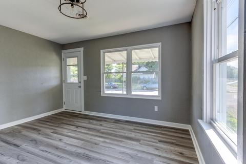 1429 Grover St, Springfield, OH 45505 photo 5