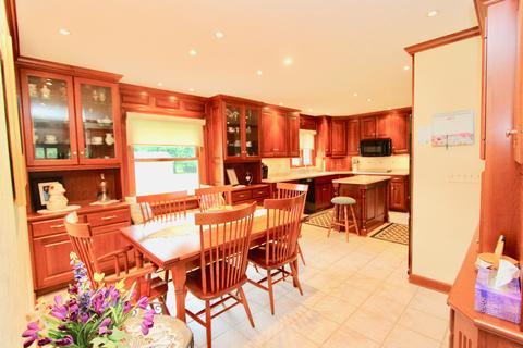 1726 Rustic Way, Marion, OH 43302 photo 12